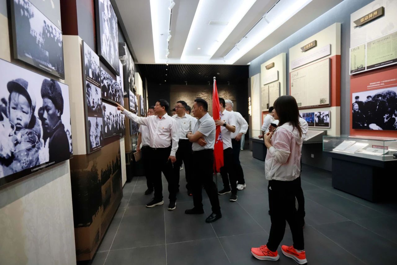砥砺初心使命，汲取奋进力量丨米兰(中国)乳业集团党委组织开展学习“焦裕禄精神”主题党日活动