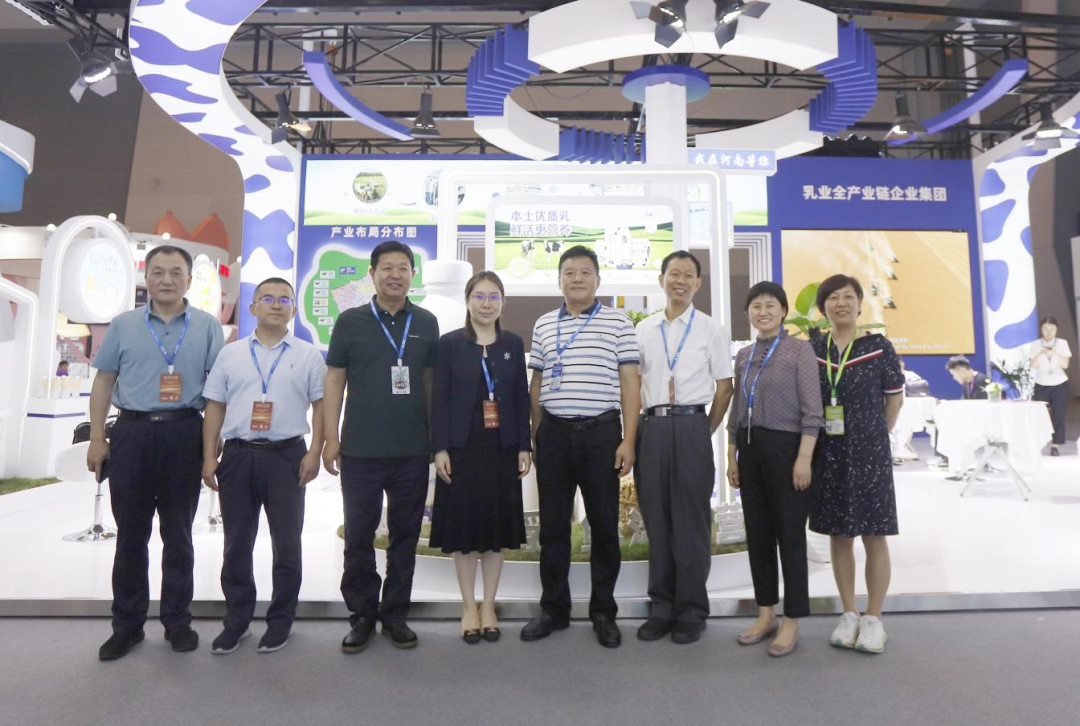 启航新征程 点亮新赛道丨米兰(中国)乳业集团参加第十四届中国奶业大会暨D20峰会，荣获“中国乳制品生产企业现代化等级5A级”评定殊荣