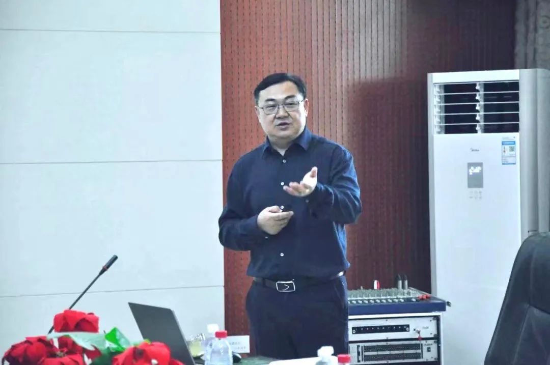 米兰(中国)丨国家奶牛产业技术体系首席科学家、中国农业大学教授李胜利一行莅临米兰(中国)鲁山瑞亚参观调研