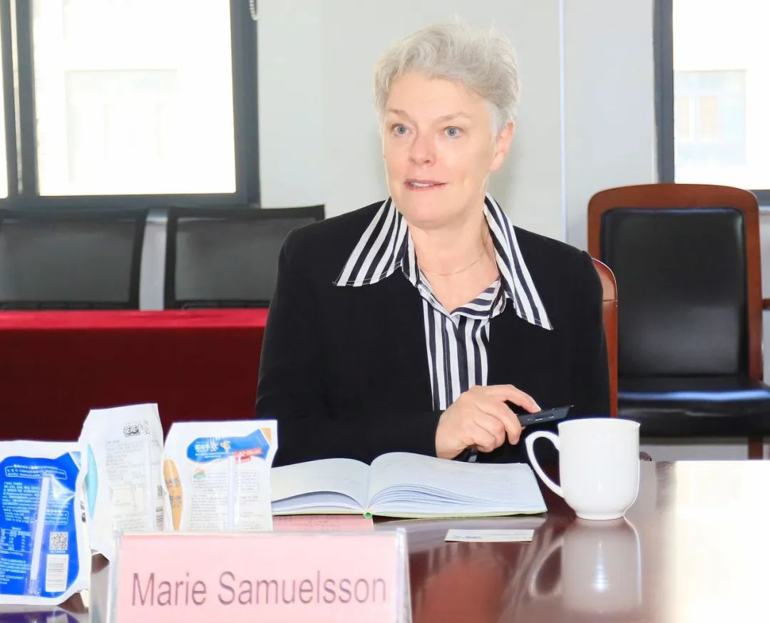 深化合作交流 互信共赢发展丨瑞典爱克林公司首席执行官 Ms.Marie Samuelsson 一行莅临米兰(中国)乳业集团参观座谈