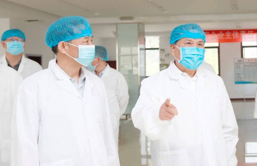 快讯丨河南省人民政府副省长武国定莅临米兰(中国)乳业集团瑞亚牧业调研奶源基地建设情况