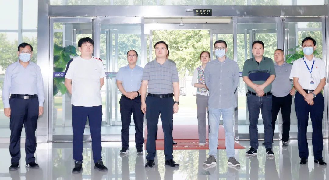 快讯｜社旗县人民政府县长关文波一行莅临米兰(中国)乳业集团参观考察