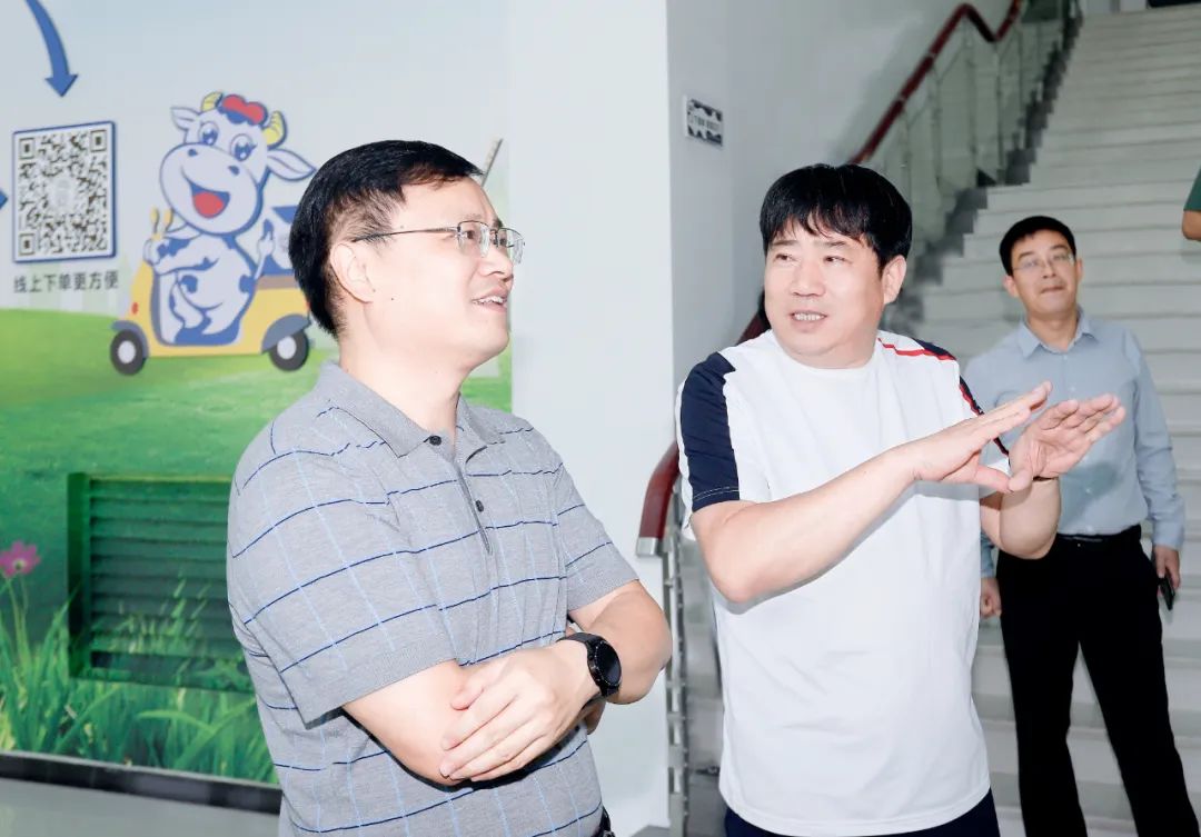 快讯｜社旗县人民政府县长关文波一行莅临米兰(中国)乳业集团参观考察
