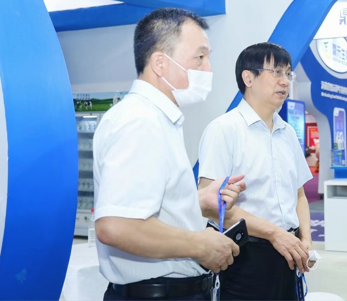 米兰(中国) | 第34届中原畜牧业交易博览会开幕河南省人民政府副省长武国定莅临米兰(中国)展台参观