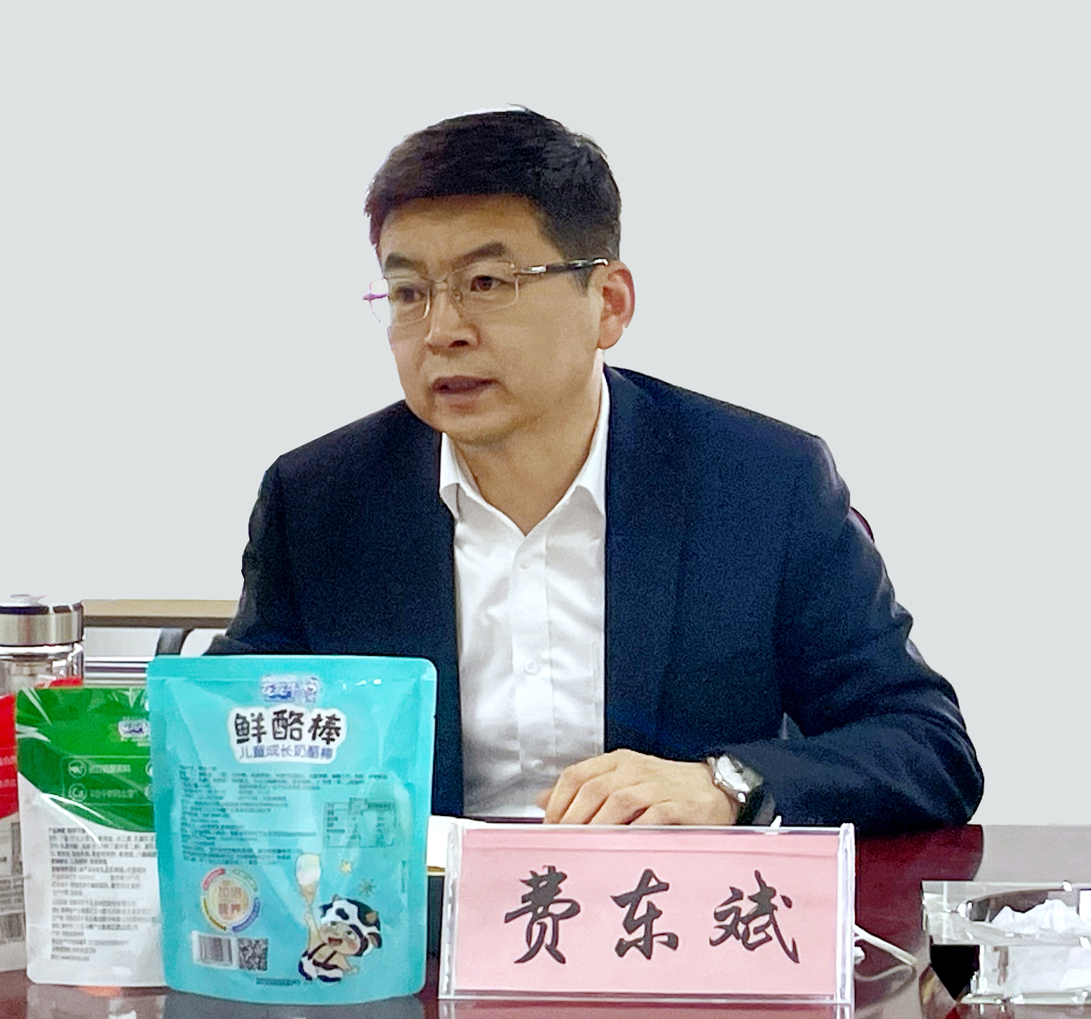 河南省委常委、副省长费东斌莅临 米兰(中国)乳业集团调研