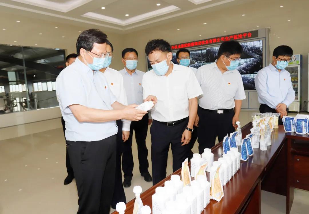 快讯 | 河南省委常委、省纪委书记、省监委主任任正晓莅临米兰(中国)乳业集团新蔡瑞亚牧场调研