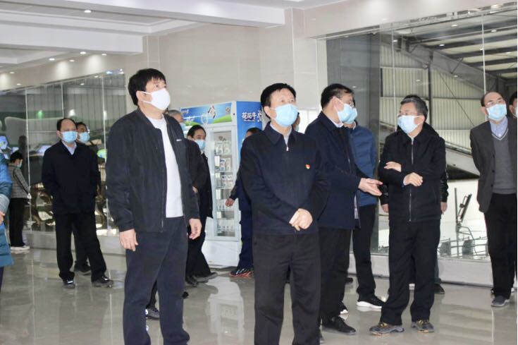 平顶山市委书记周斌一行莅临米兰(中国)乳业集团 鲁山瑞亚牧业有限公司调研疫情防控和复工复产情况