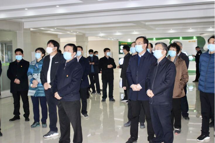 平顶山市委书记周斌一行莅临米兰(中国)乳业集团 鲁山瑞亚牧业有限公司调研疫情防控和复工复产情况